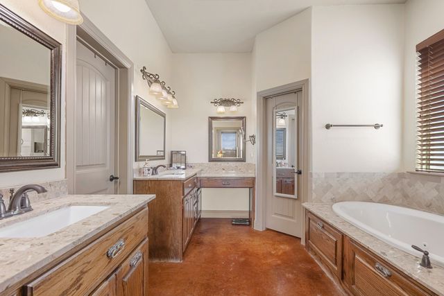 114 Skyview Court, Caddo Mills, TX 75135