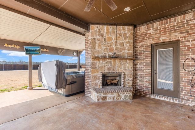 114 Skyview Court, Caddo Mills, TX 75135