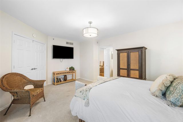 100 SE 5th Ave 110, Boca Raton, FL 33432