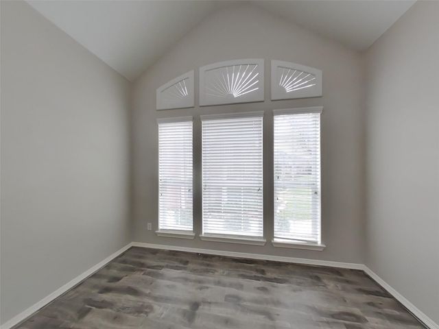 6855 Tournament Drive, Houston, TX 77069