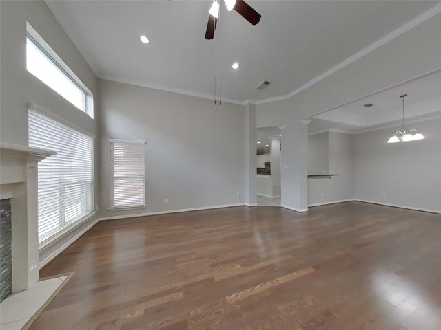 6855 Tournament Drive, Houston, TX 77069