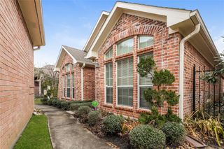 6855 Tournament Drive, Houston, TX 77069