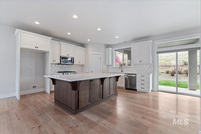 19322 N Shepherds Pie Pl, Boise, ID 83714