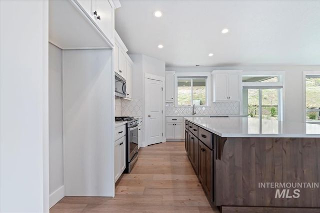 19322 N Shepherds Pie Pl, Boise, ID 83714