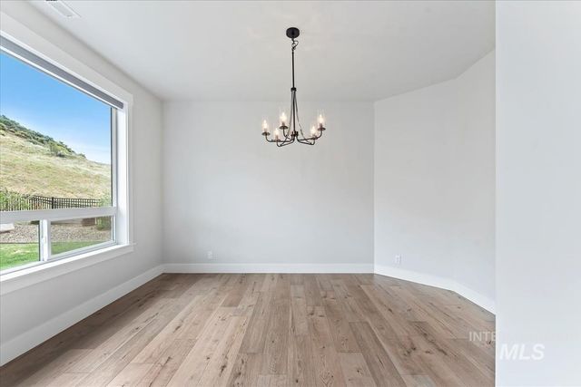 19322 N Shepherds Pie Pl, Boise, ID 83714