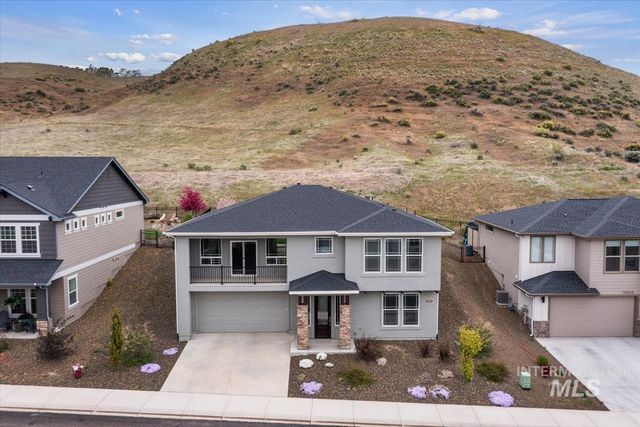 19322 N Shepherds Pie Pl, Boise, ID 83714