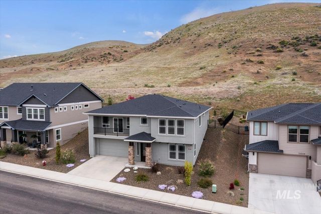 19322 N Shepherds Pie Pl, Boise, ID 83714