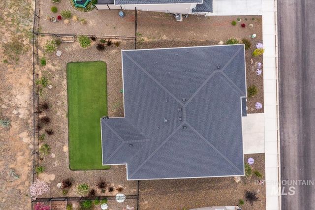 19322 N Shepherds Pie Pl, Boise, ID 83714