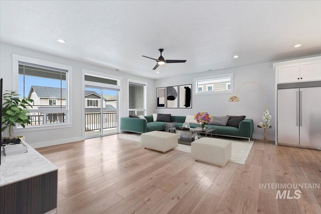 19322 N Shepherds Pie Pl, Boise, ID 83714