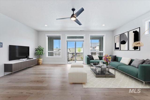 19322 N Shepherds Pie Pl, Boise, ID 83714