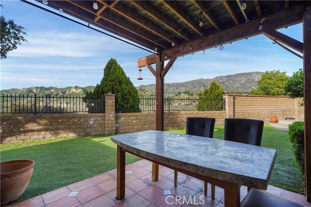 8545 Tujunga Valley, Sunland (los Angeles), CA 91040