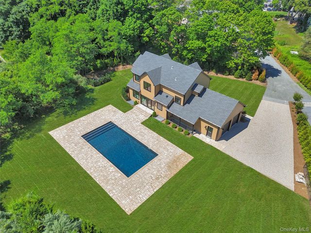 22 Tuthills Lane, Jamesport, NY 11947