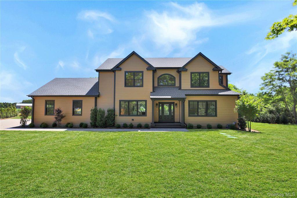 22 Tuthills Lane, Jamesport, NY 11947
