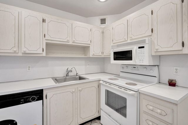108 Valencia Boulevard E108, Delray Beach, FL 33446