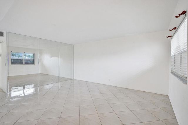 108 Valencia Boulevard E108, Delray Beach, FL 33446