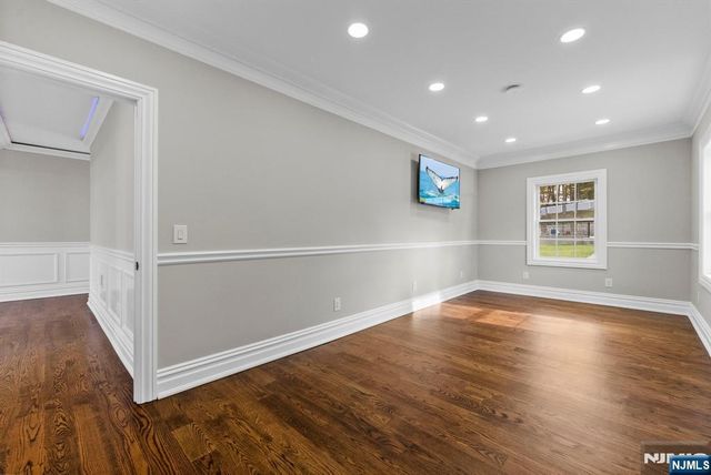 45 Dietrich Lane, North Haledon, NJ 07508