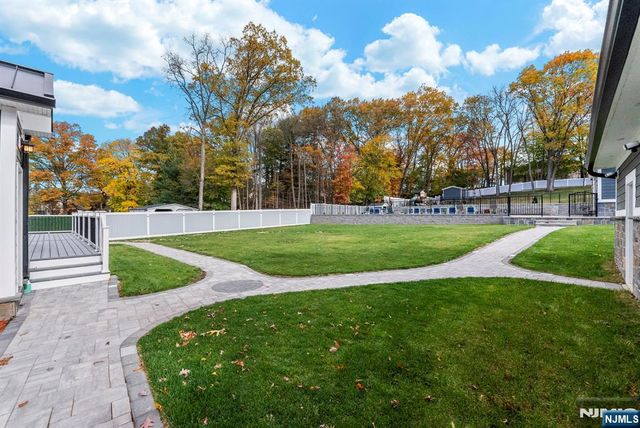 45 Dietrich Lane, North Haledon, NJ 07508