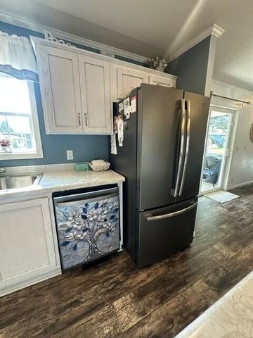 13763 Shamrock Lane, Cedar Springs, MI 49319