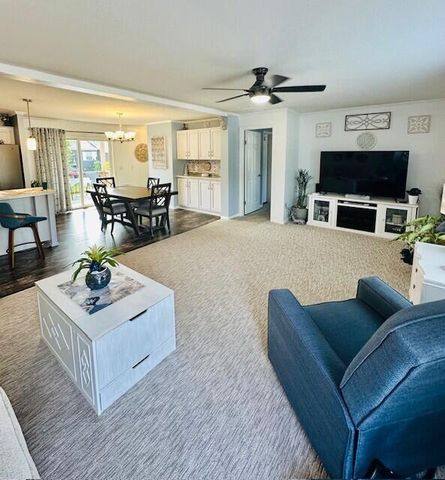 13763 Shamrock Lane, Cedar Springs, MI 49319