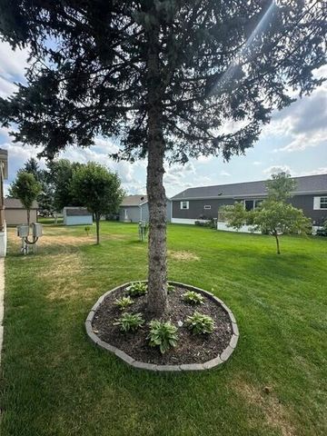 13763 Shamrock Lane, Cedar Springs, MI 49319