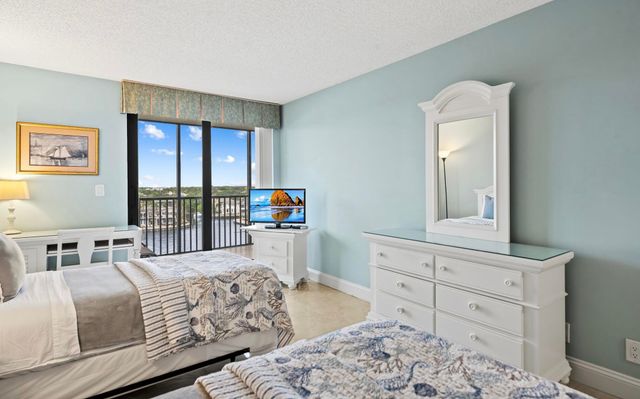 3420 S Ocean Boulevard 8W, Highland Beach, FL 33487