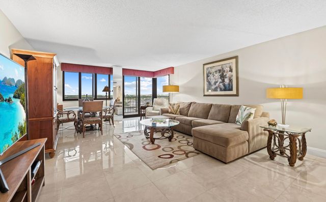 3420 S Ocean Boulevard 8W, Highland Beach, FL 33487