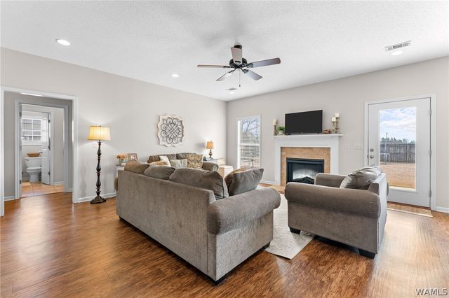 12224 Tom Montgomery, Northport, AL 35473