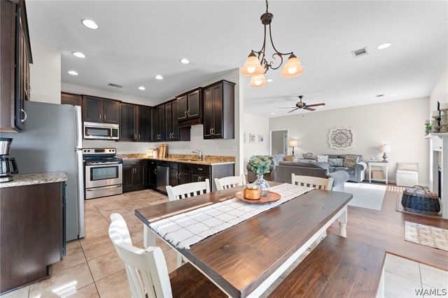 12224 Tom Montgomery, Northport, AL 35473