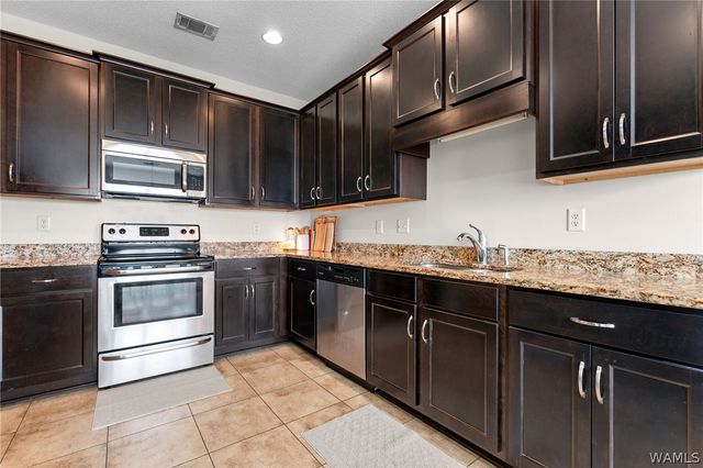 12224 Tom Montgomery, Northport, AL 35473