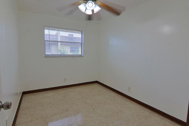 6636 SW 41st Street, Davie, FL 33314