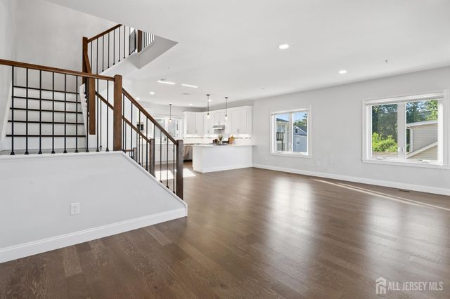 22 Arcadia Place B, Union Twp, NJ 07088
