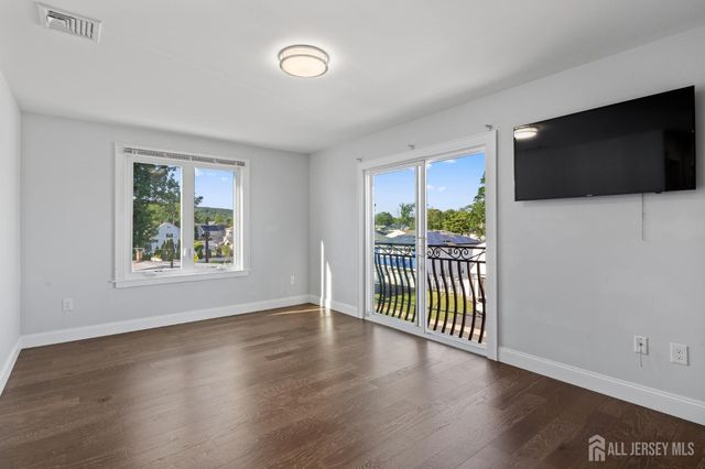 22 Arcadia Place B, Union Twp, NJ 07088