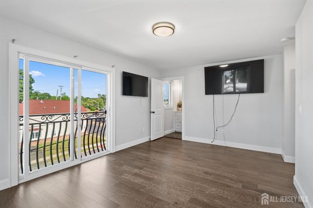 22 Arcadia Place B, Union Twp, NJ 07088