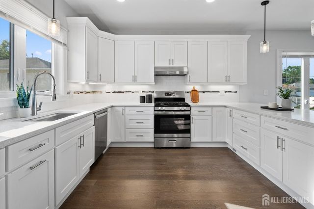 22 Arcadia Place B, Union Twp, NJ 07088