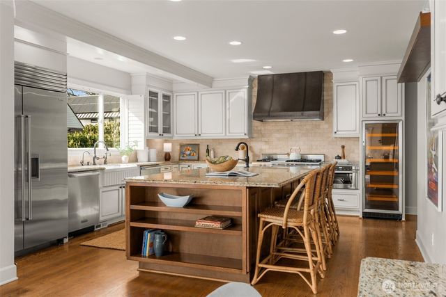 1223 7th Avenue W, Seattle, WA 98119