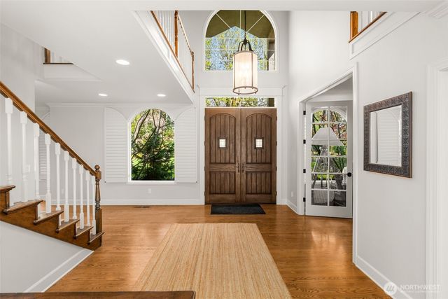 1223 7th Avenue W, Seattle, WA 98119