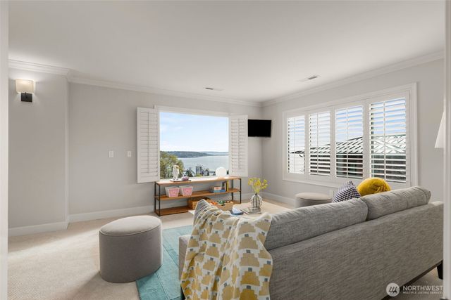 1223 7th Avenue W, Seattle, WA 98119