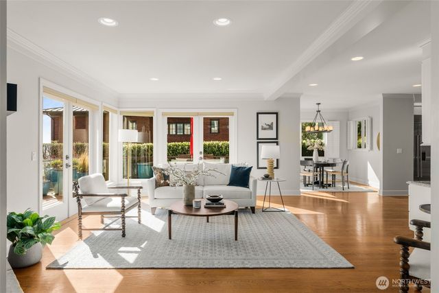 1223 7th Avenue W, Seattle, WA 98119