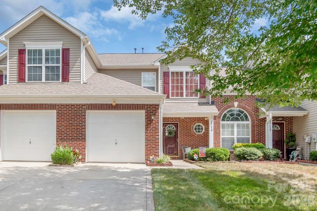 2714 Mill Valley Court, Matthews, NC 28105