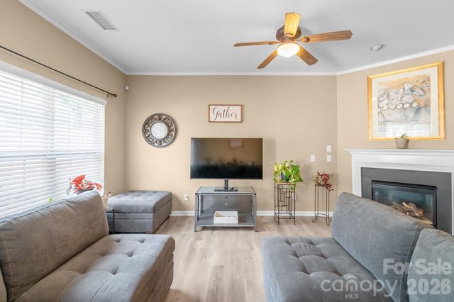 2714 Mill Valley Court, Matthews, NC 28105