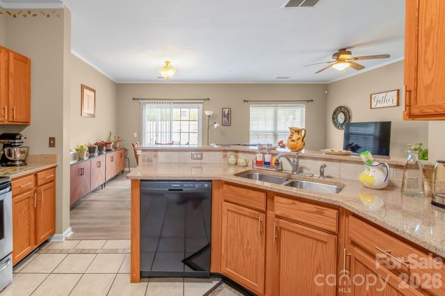 2714 Mill Valley Court, Matthews, NC 28105