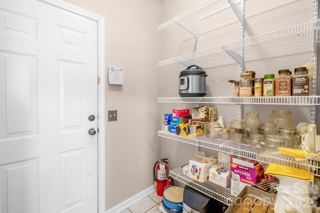 2714 Mill Valley Court, Matthews, NC 28105