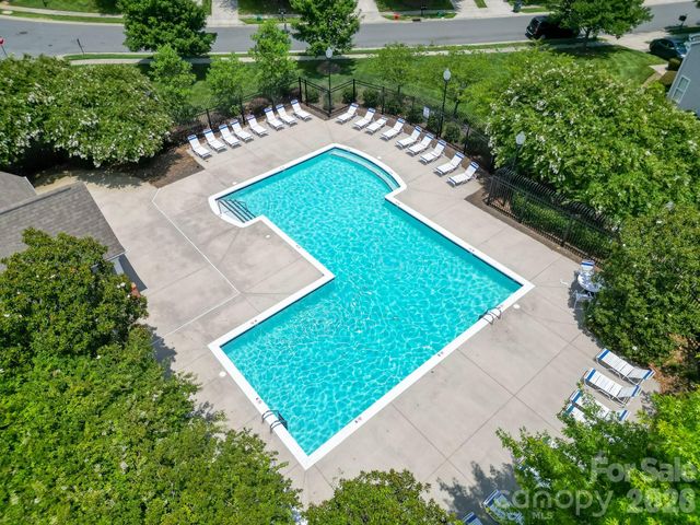 2714 Mill Valley Court, Matthews, NC 28105