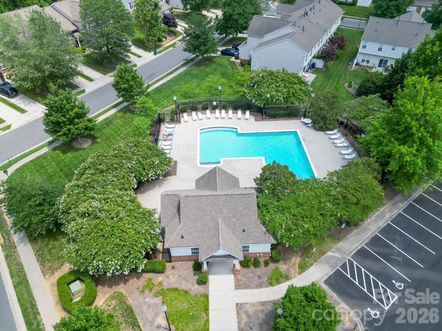 2714 Mill Valley Court, Matthews, NC 28105