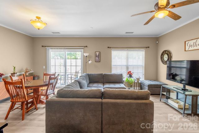 2714 Mill Valley Court, Matthews, NC 28105