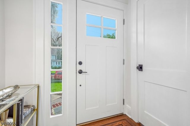 97 Oakview Ave, Maplewood Twp., NJ 07040