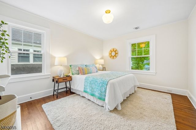 97 Oakview Ave, Maplewood Twp., NJ 07040