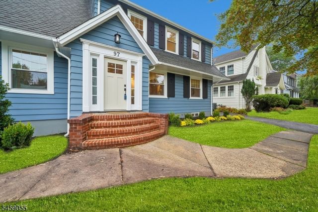 97 Oakview Ave, Maplewood Twp., NJ 07040
