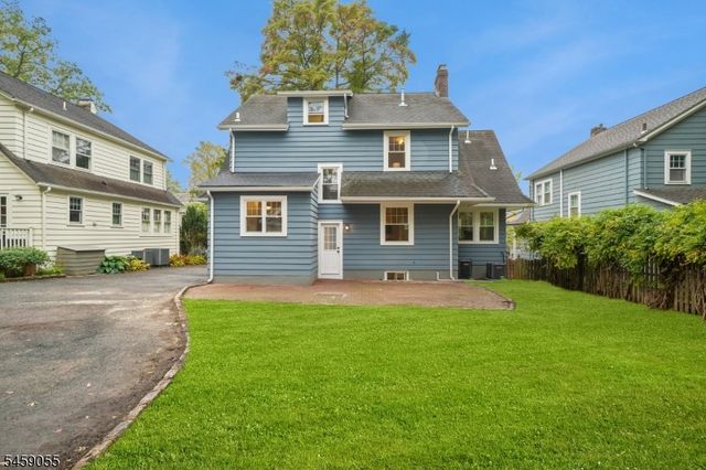 97 Oakview Ave, Maplewood Twp., NJ 07040