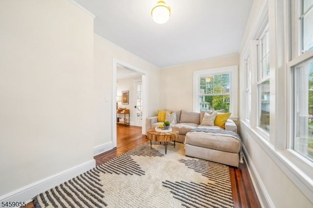 97 Oakview Ave, Maplewood Twp., NJ 07040